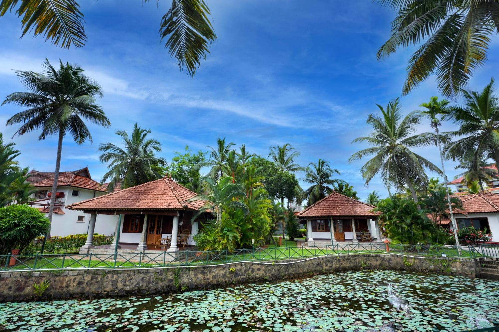 Backwater Ripples Кумараком Екстер'єр фото